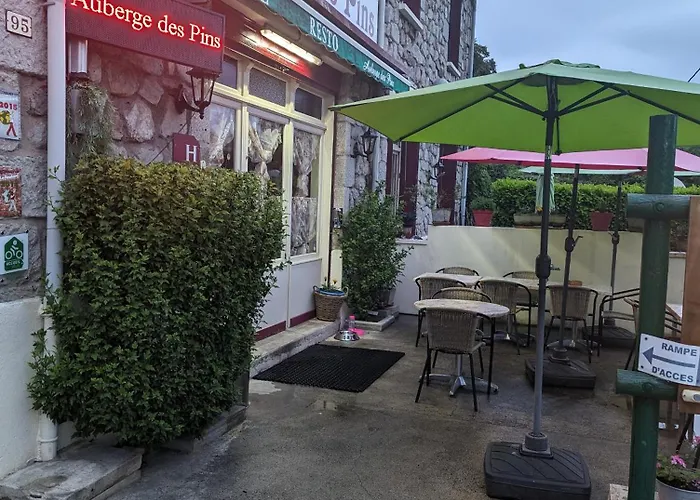 Auberge Des Pins